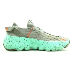 NIKE SPACE HIPPIE 04