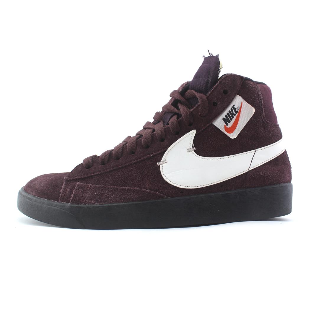 NIKE  BLAZER MID REBEL