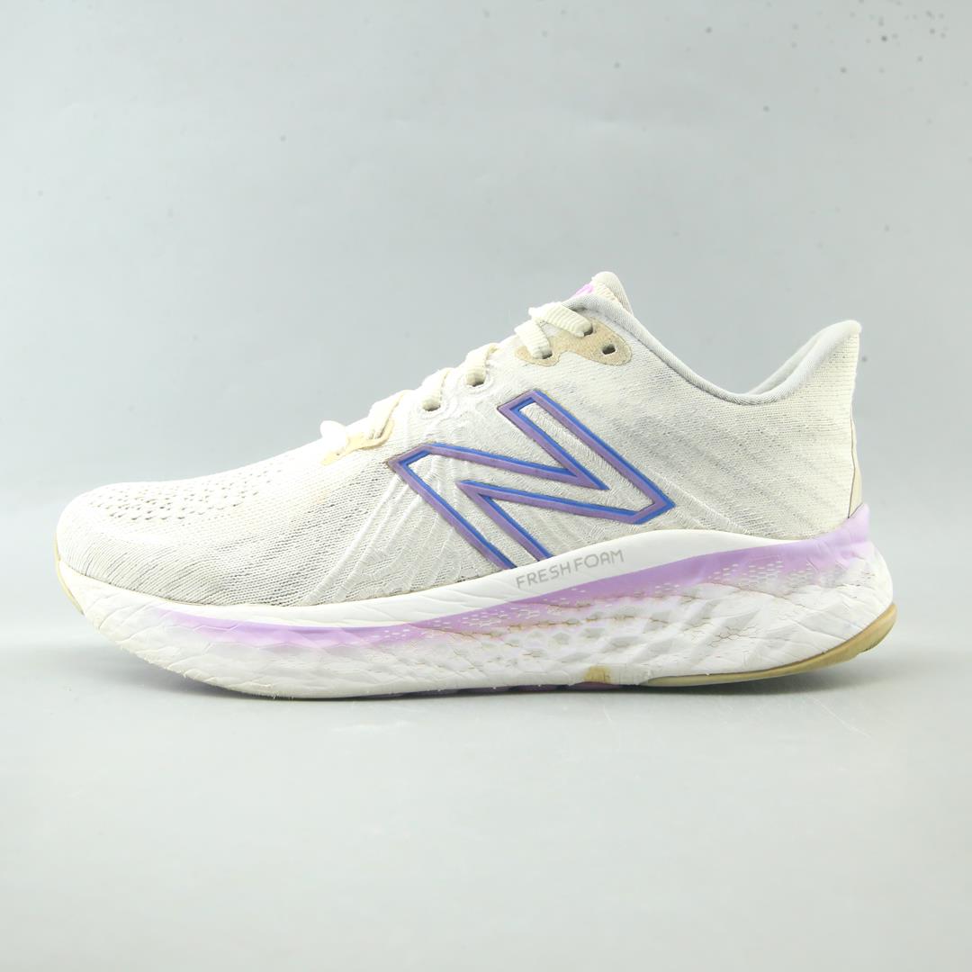 NEW BALANCE  FRESH FOAM X VONGO V5