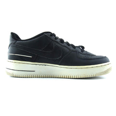 NIKE  AIR FORCE 1 LV8 3