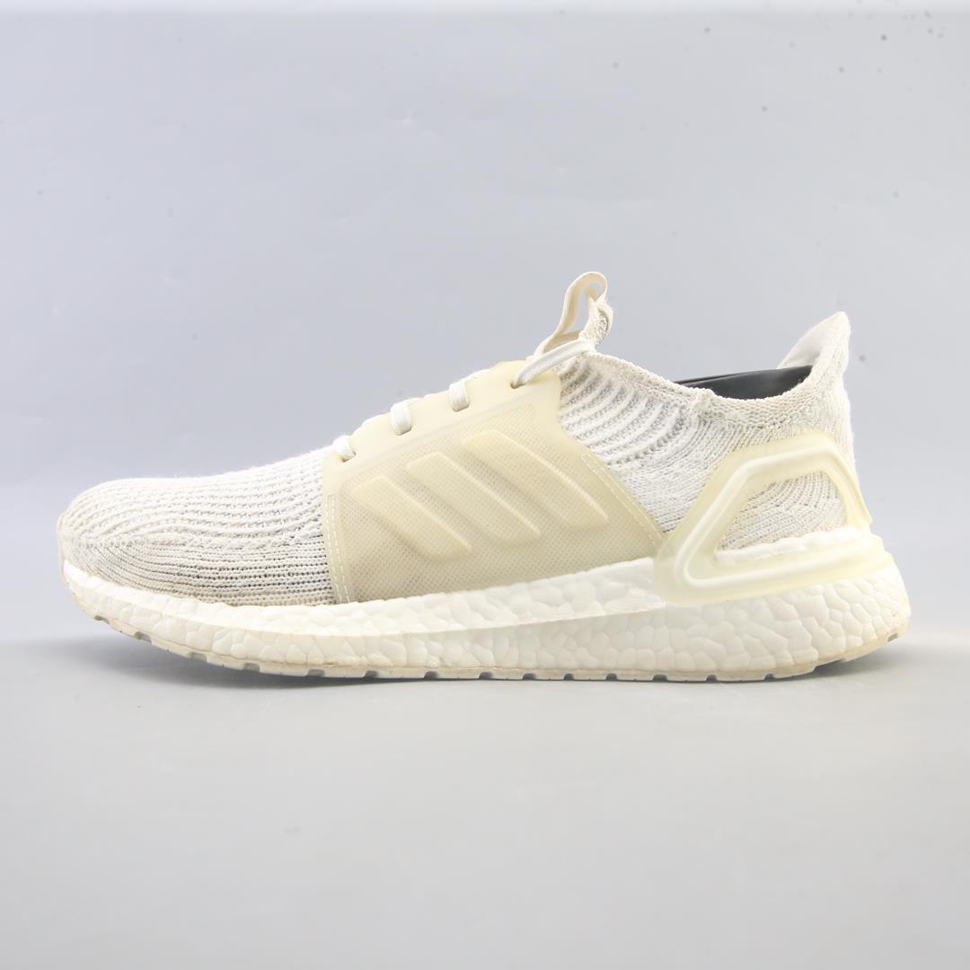 ADIDAS ULTRA BOOST 19