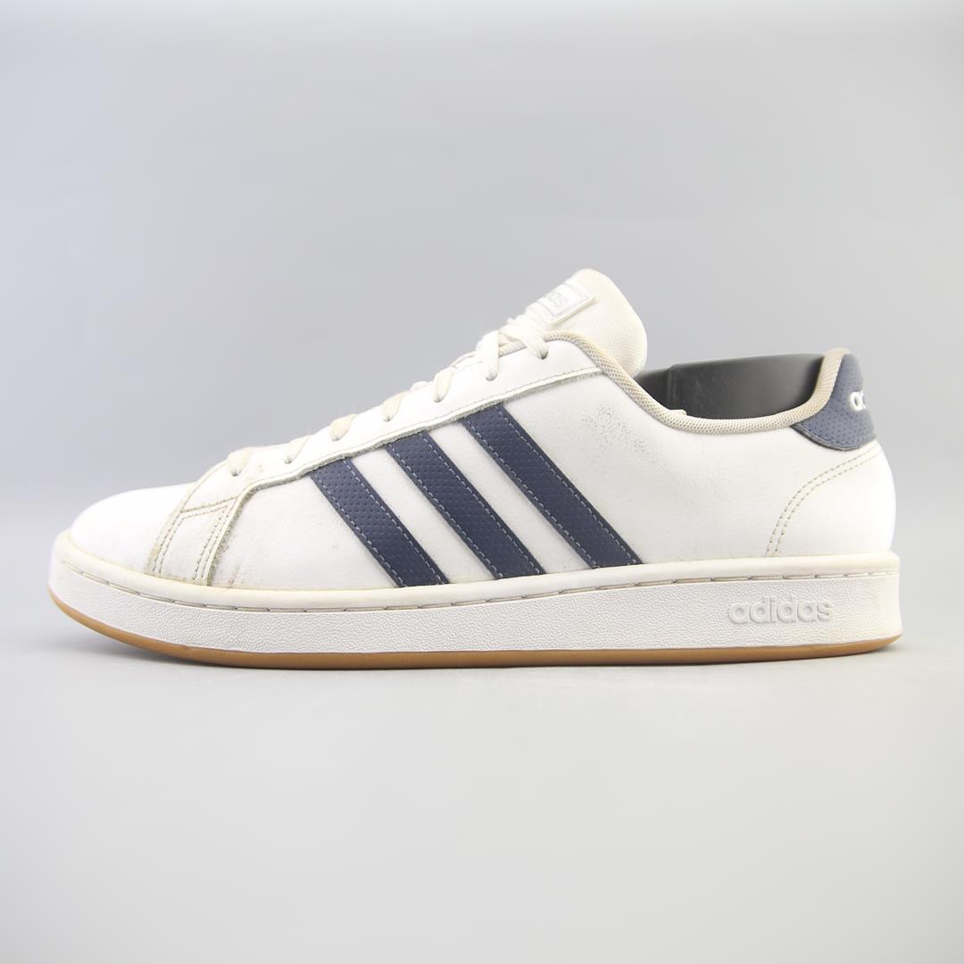 ADIDAS GRAND COURT