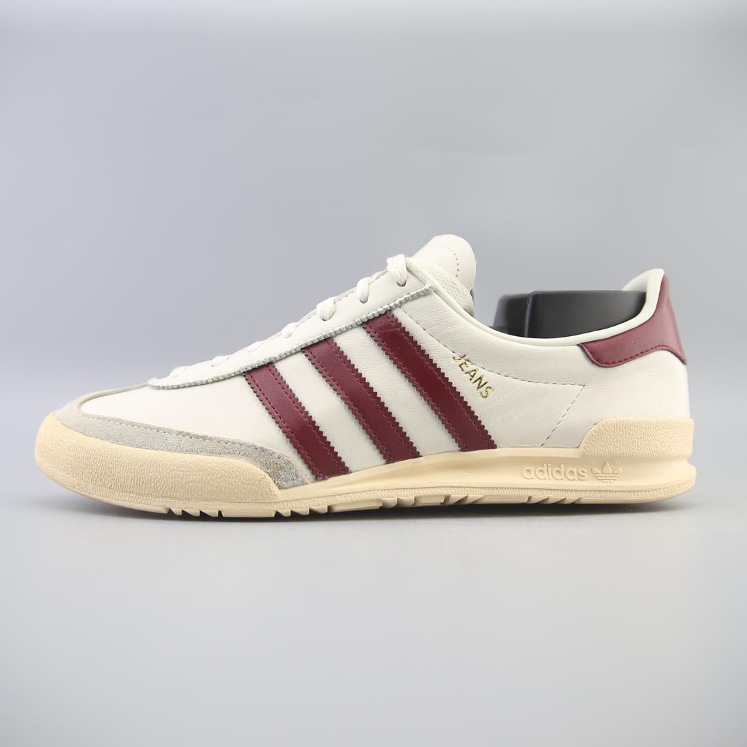 ADIDAS JEANS