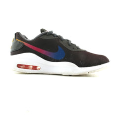 NIKE AIR MAX OKETO