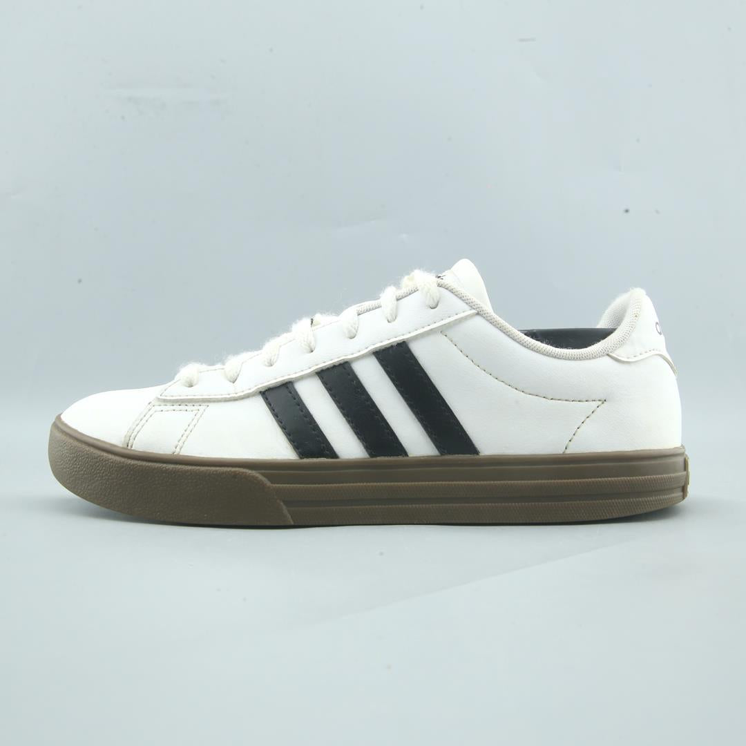 ADIDAS DAILY 2.0