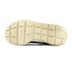 ADIDAS SWIFT RUN