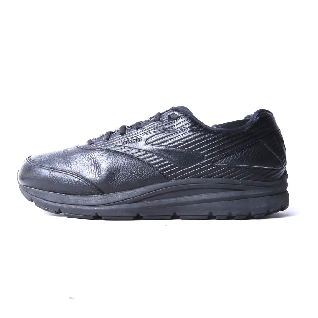 BROOKS ADDICTION WALKER