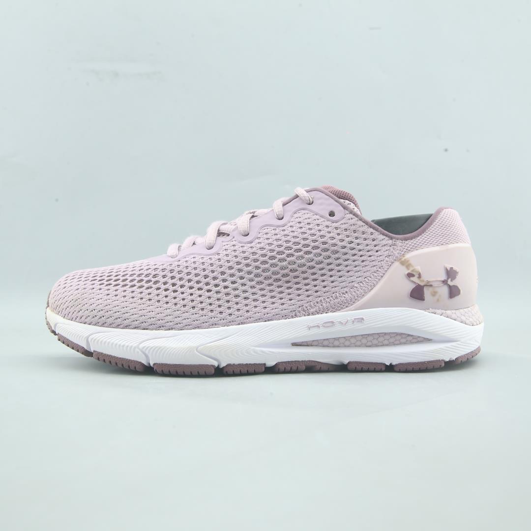 UNDER ARMOUR HOVR SONIC 4