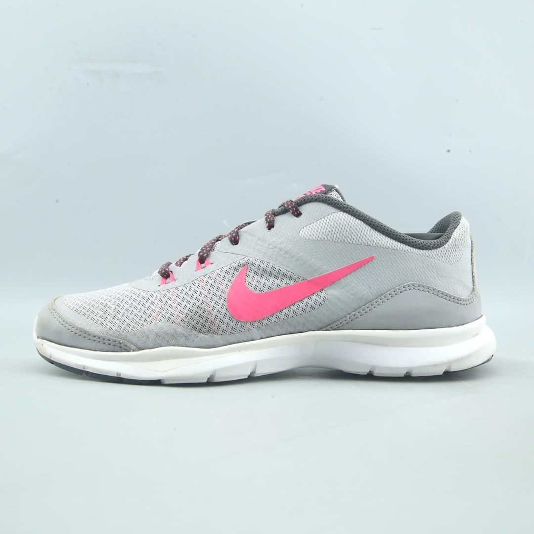 NIKE FLEX TR 5