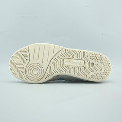 ADIDAS COURTIC