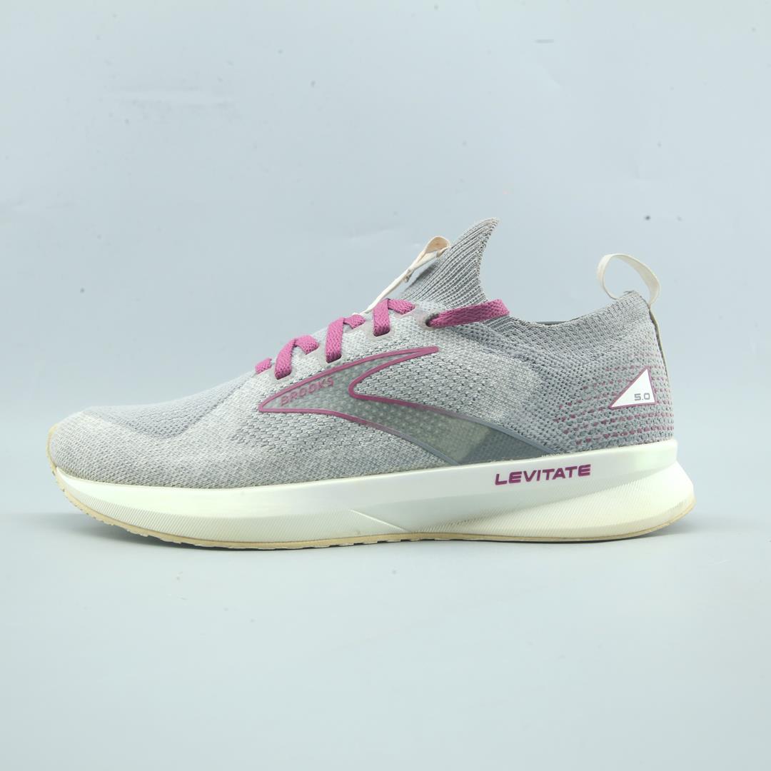 BROOKS LEVITATE 5