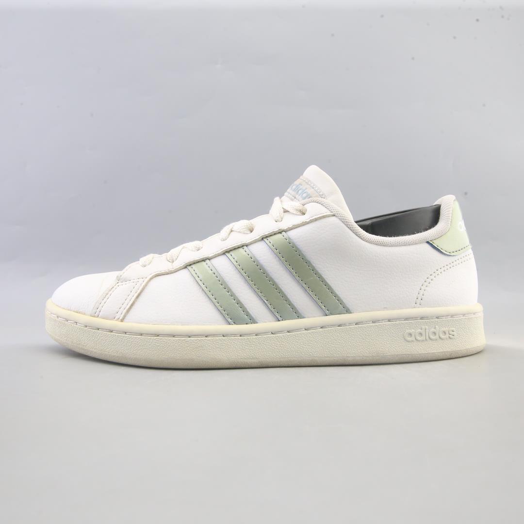 ADIDAS GRAND COURT
