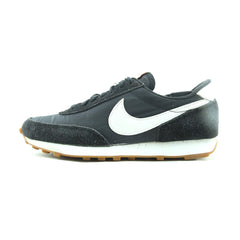 NIKE DAYBREAK