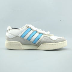 ADIDAS COURTIC