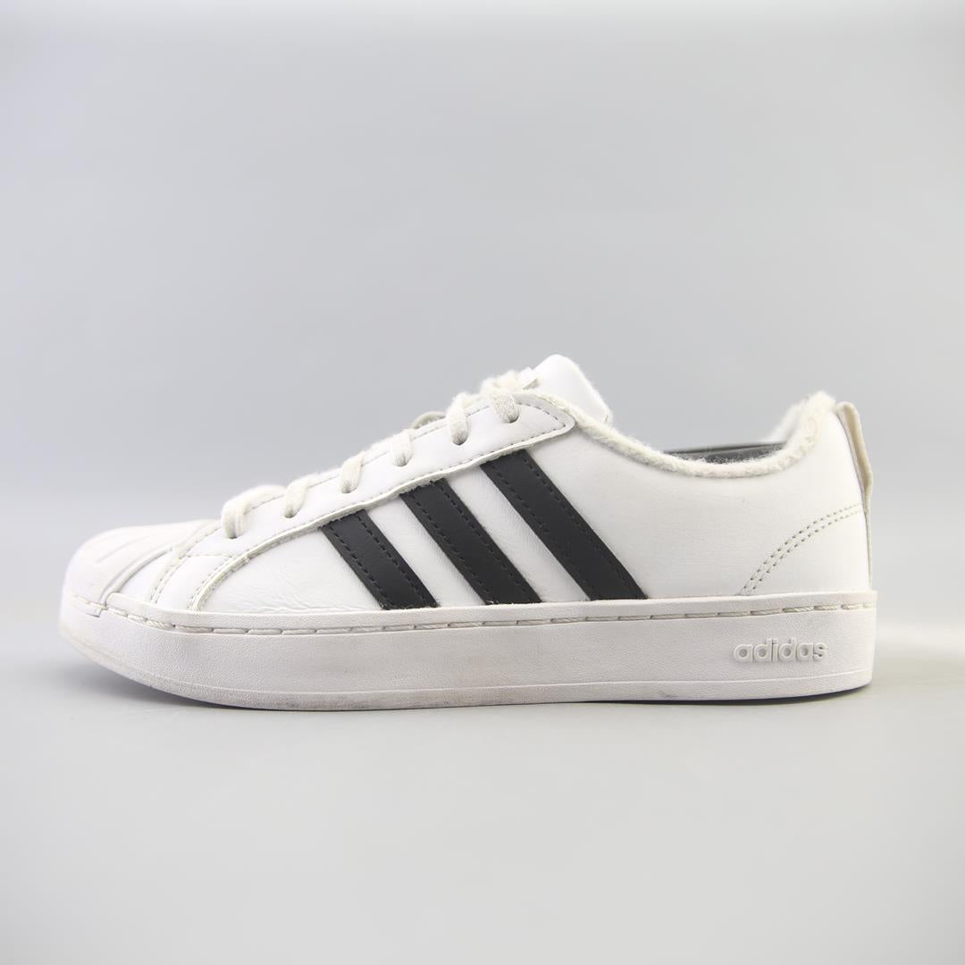 ADIDAS STREETCHECK