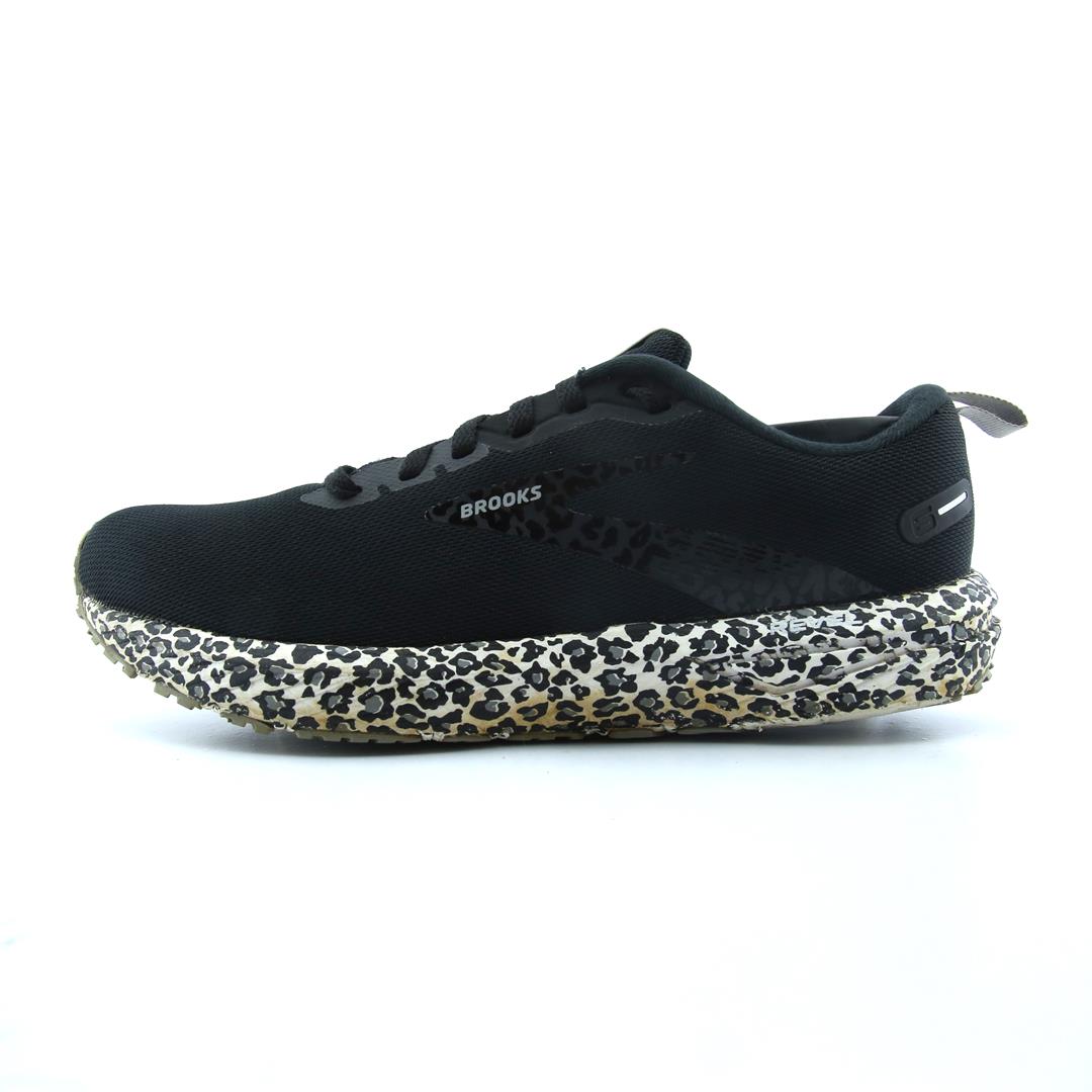 BROOKS REVEL 6