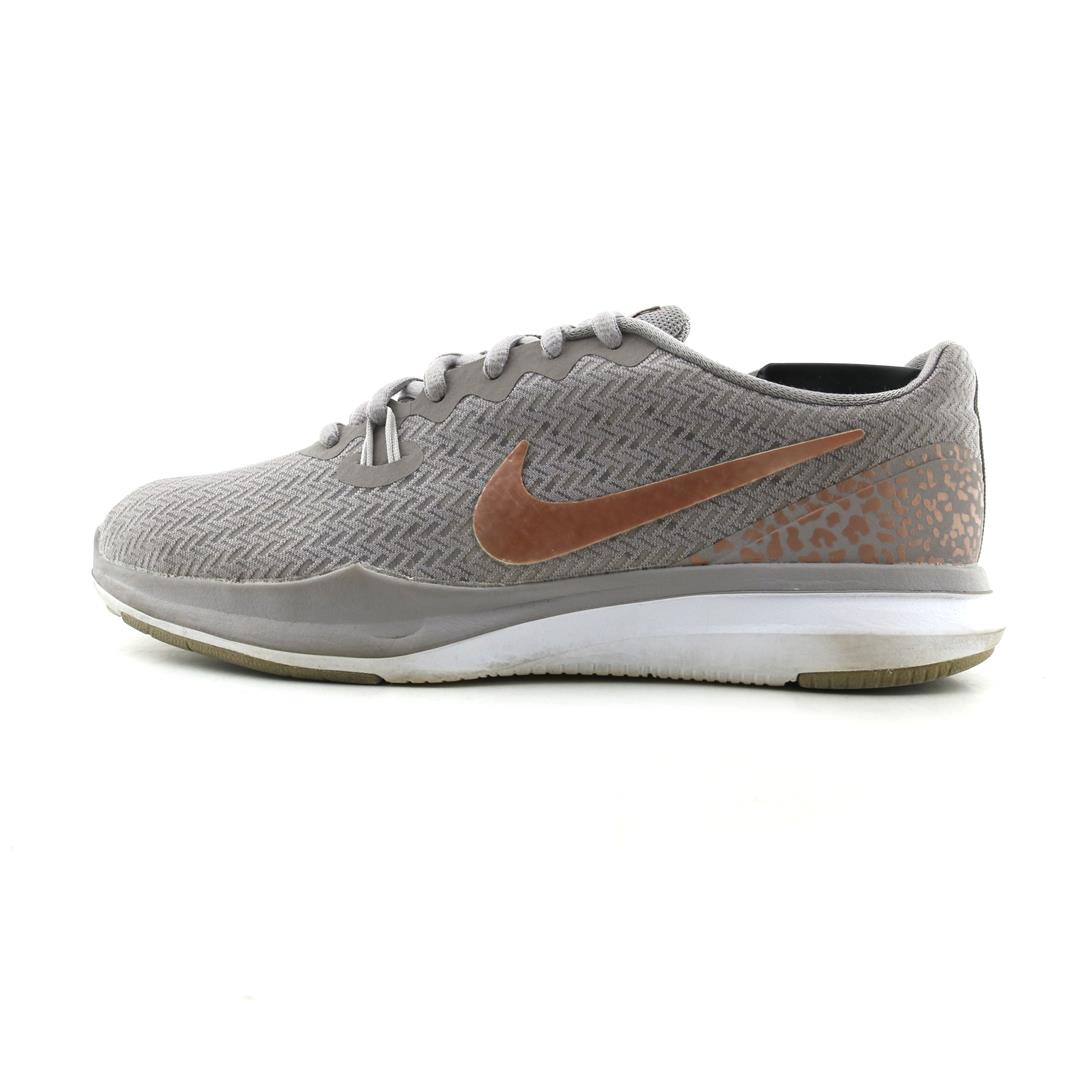 NIKE IN-SEASON TR 7