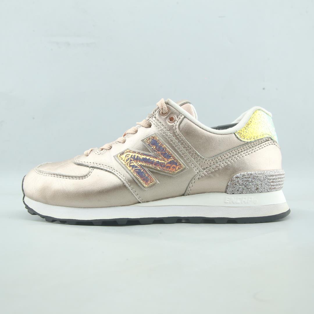 NEW BALANCE 574