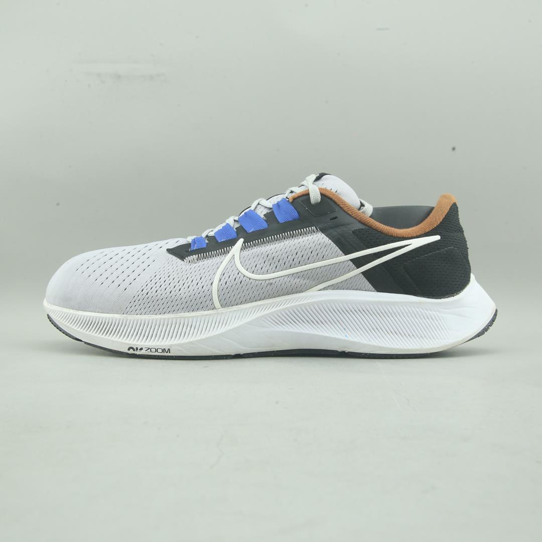 NIKE AIR ZOOM PEGASUS 38