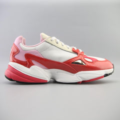 ADIDAS FALCON