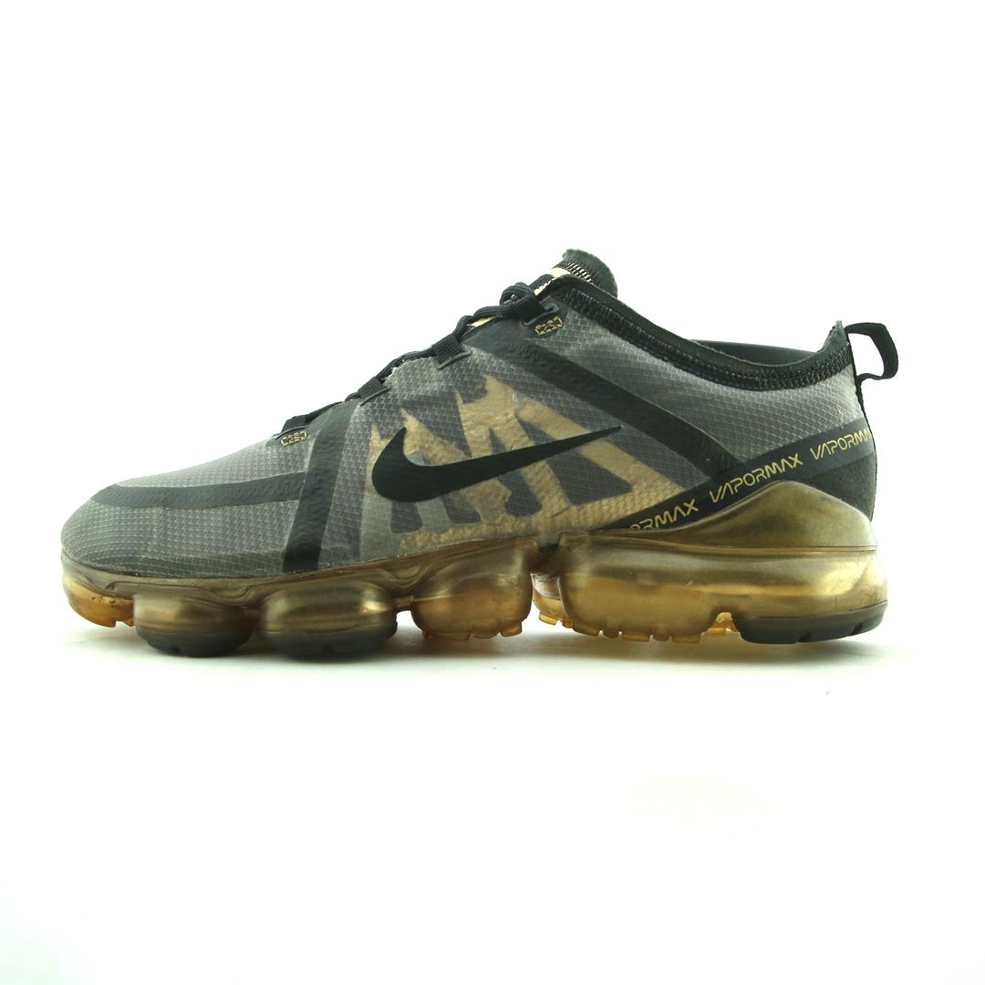 NIKE AIR VAPORMAX 2019