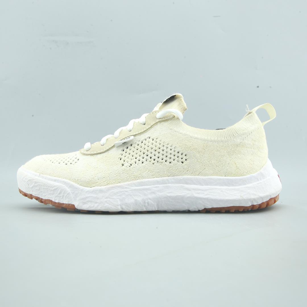 VANS ULTRARANGE