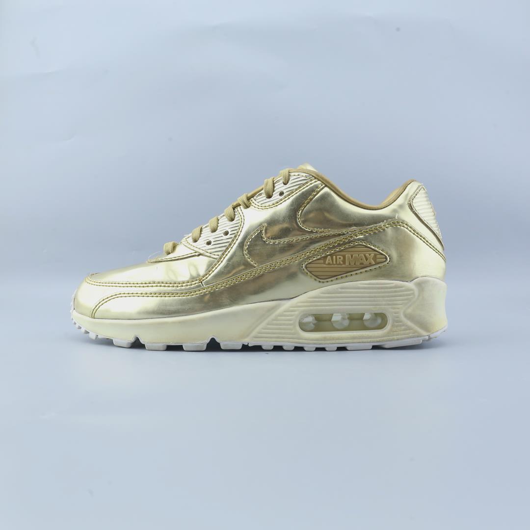 NIKE AIR MAX 90