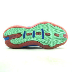 ADIDAS   DAME 8