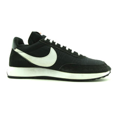 NIKE  TAILWIND 79