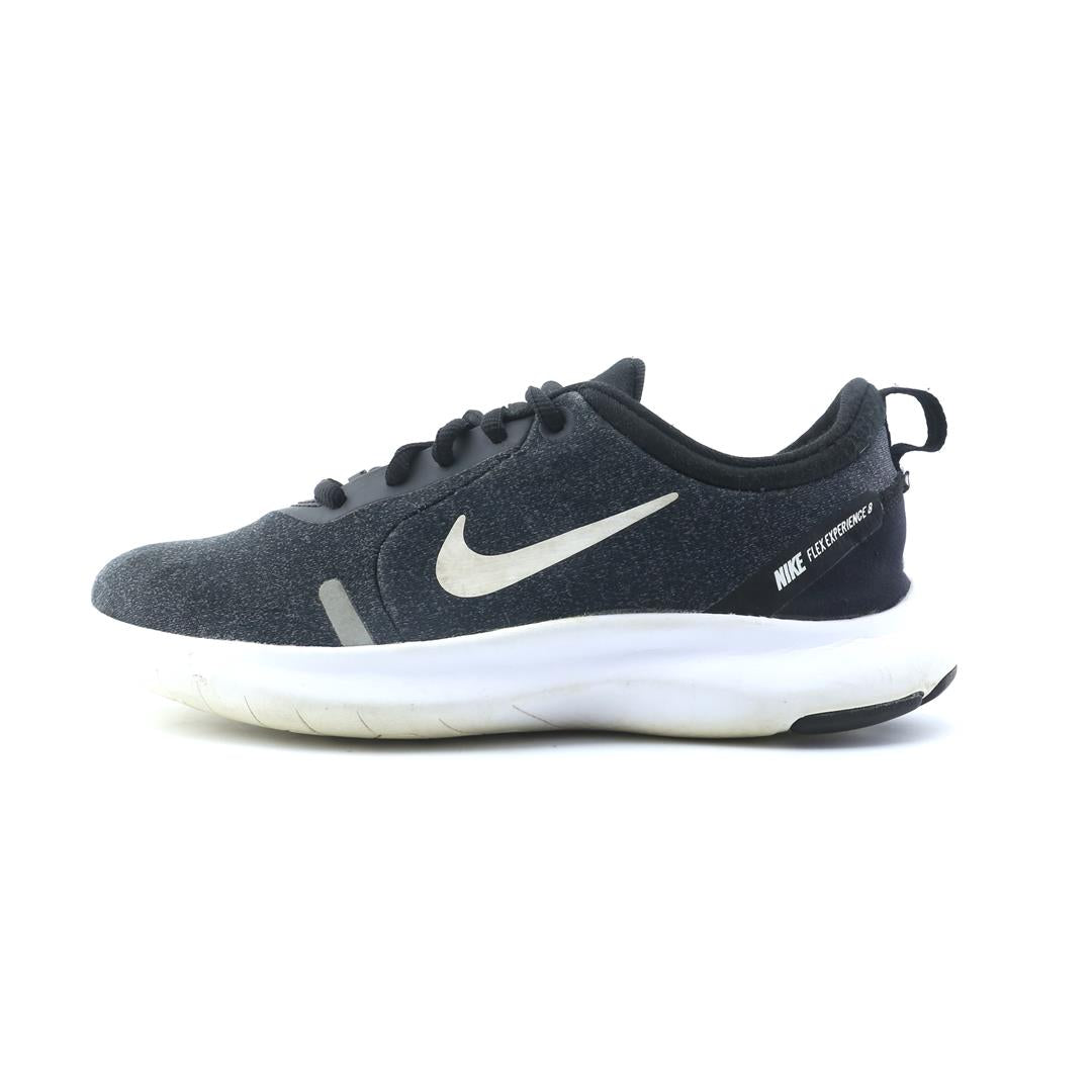 NIKE FLEX EXPERIENCE RN 8