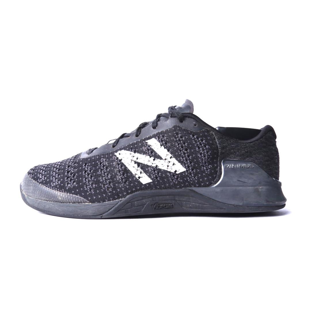 NEW BALANCE MINIMUS PREVAIL