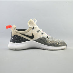 NIKE FREE TR 8
