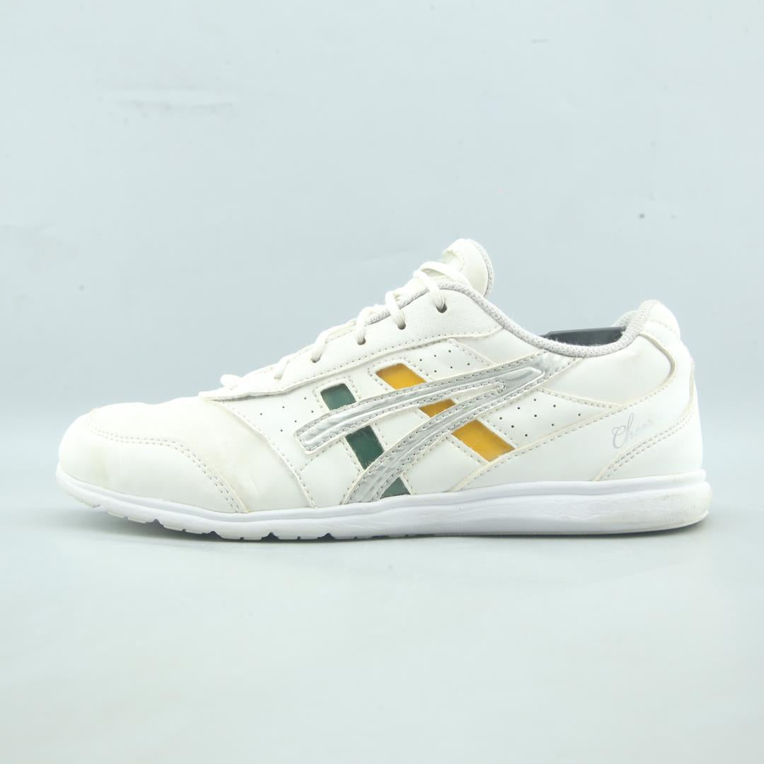 ASICS CHEER 8