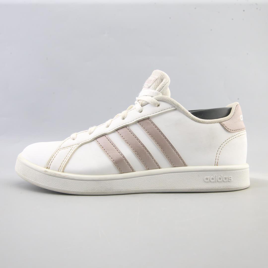 ADIDAS GRAND COURT