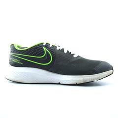 NIKE STAR RUNNER