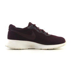 NIKE TANJUN SE