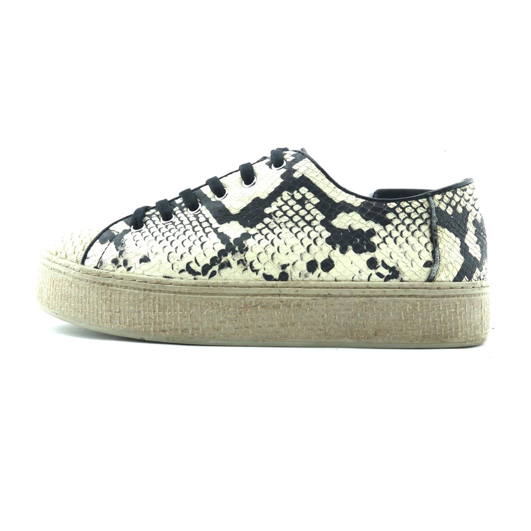 VINCE CAMUTO  CALITRIE