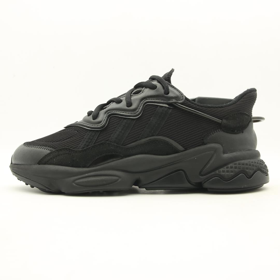 ADIDAS OZWEEGO