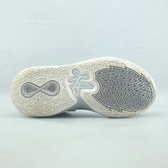 NIKE KYRIE INFINITY TB
