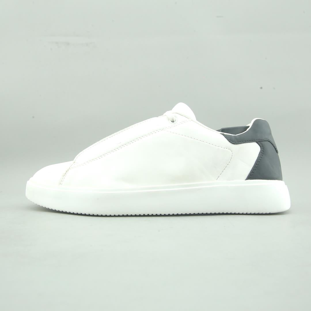 ZARA. .