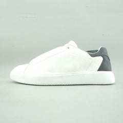 ZARA. .