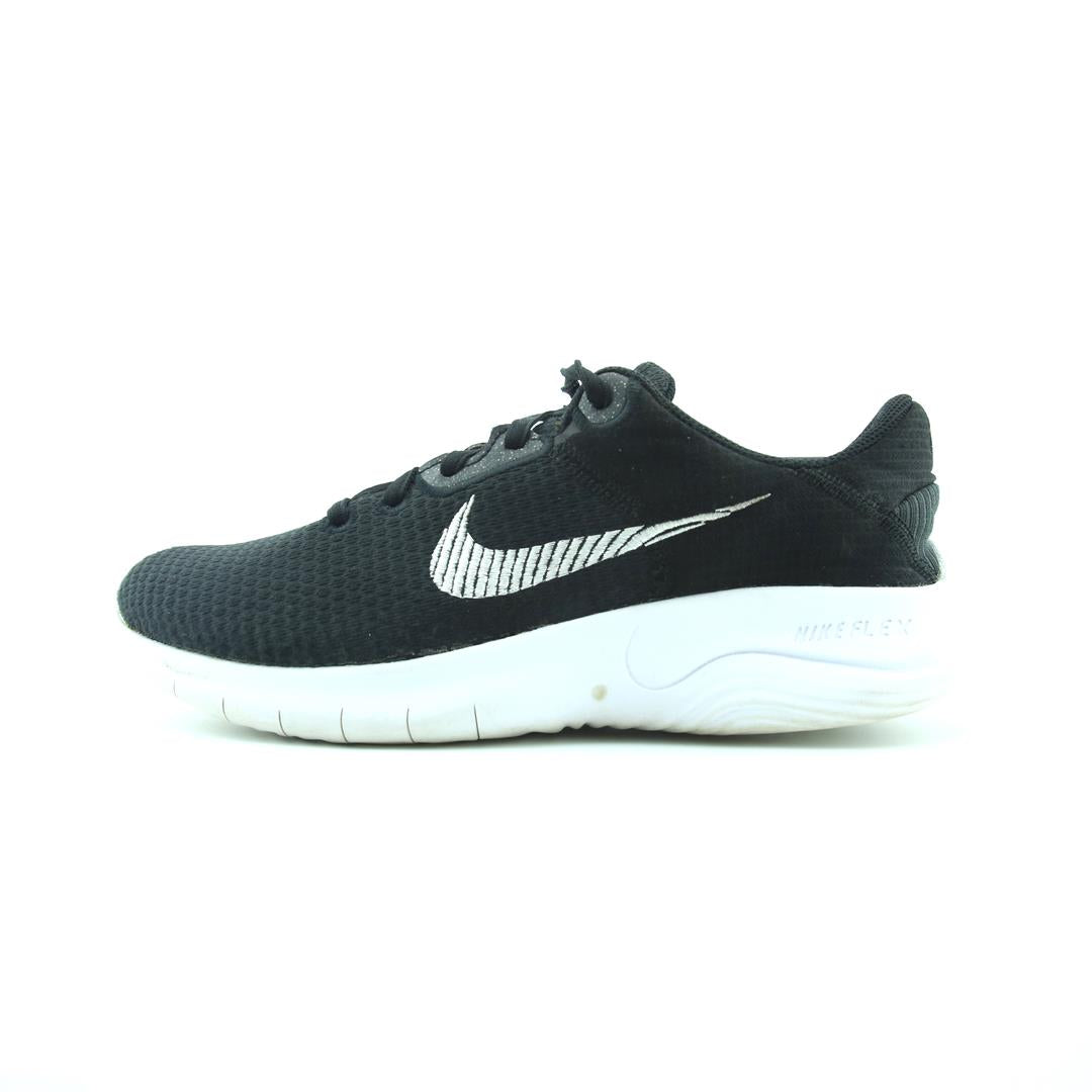 NIKE  FLEX EXPERIENCE RUN 12