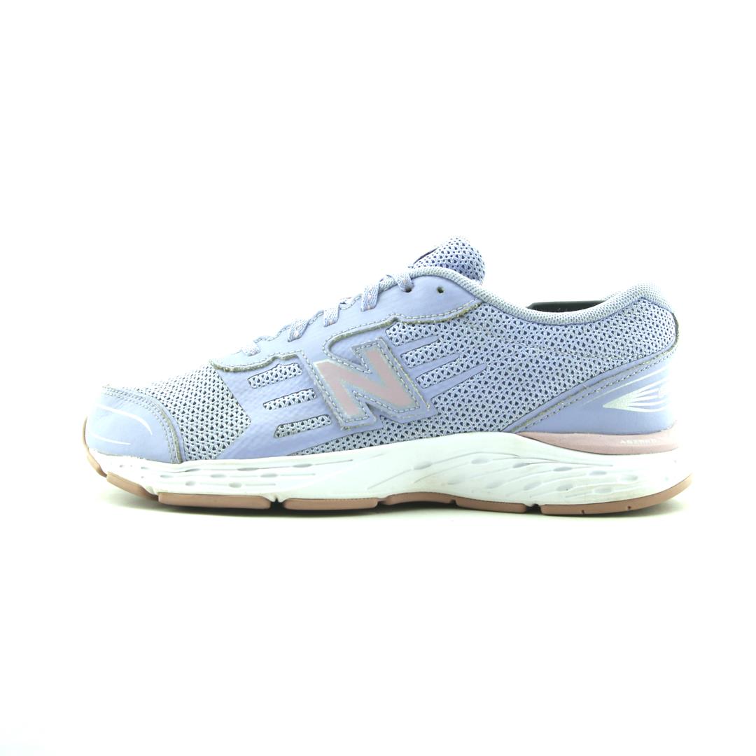 NEW BALANCE 680 V5