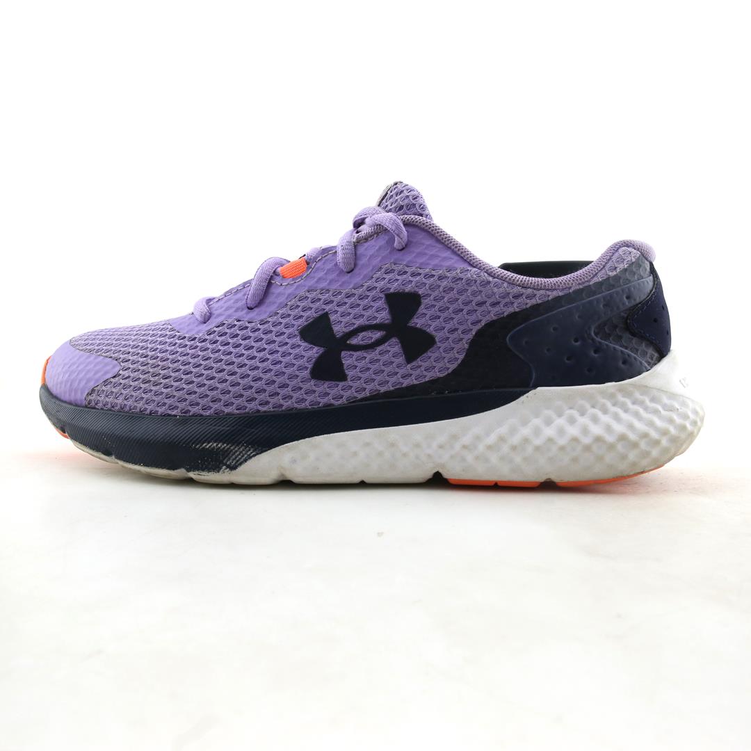 UNDER ARMOUR CHARGED ROGUE 3