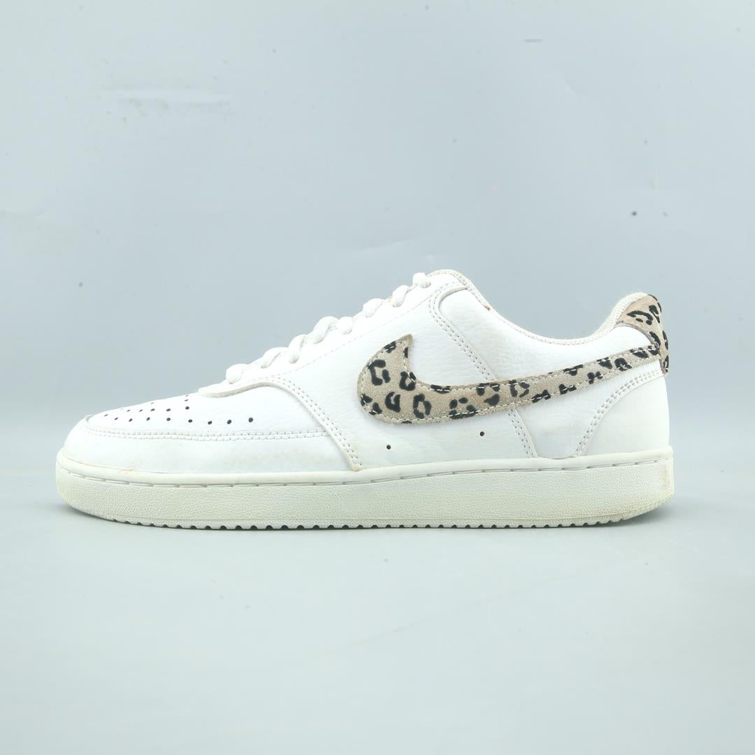 NIKE COURT VISION LOW