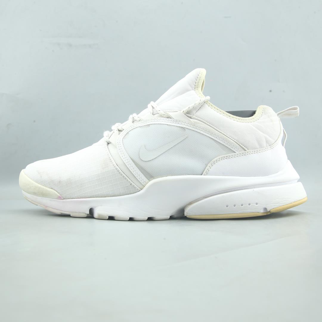 NIKE  PRESTO FLY WORLD