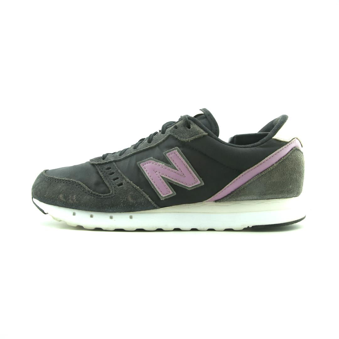 NEW BALANCE 311V2