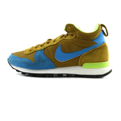 NIKE INTERNATIONALIST