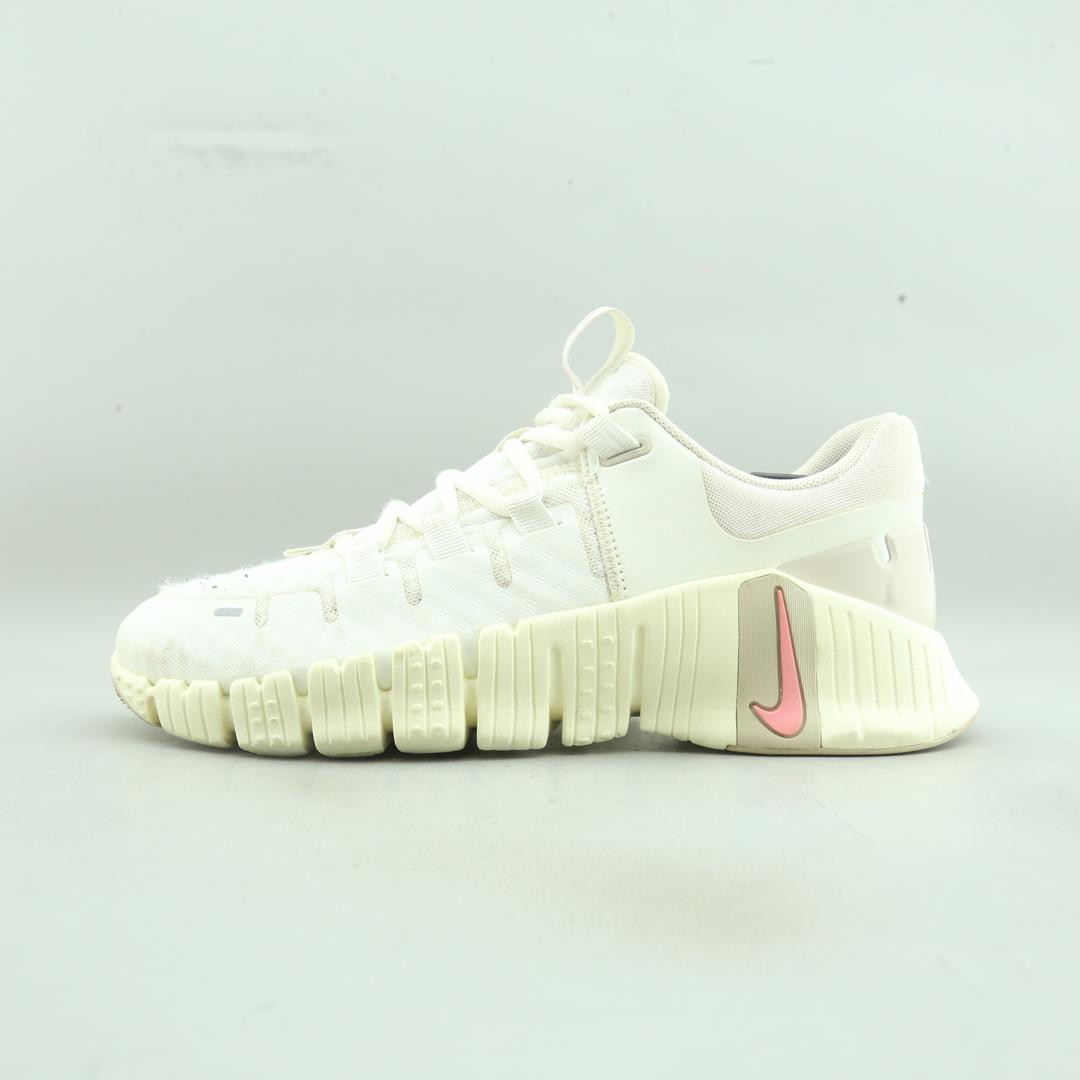 NIKE FREE METCON 5
