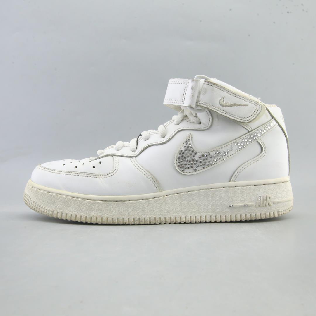 NIKE AIR FORCE 1 MID